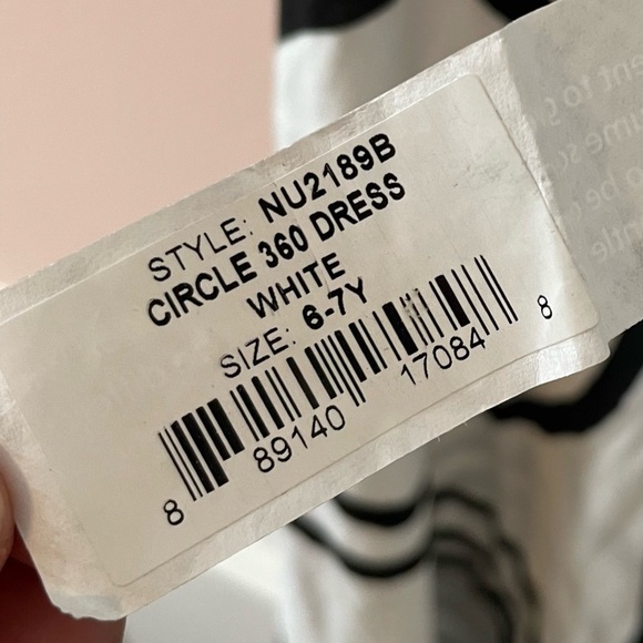 NUNUNU Dress Circle 360 white + black Size 6-7Y kids - Picture 2 of 5